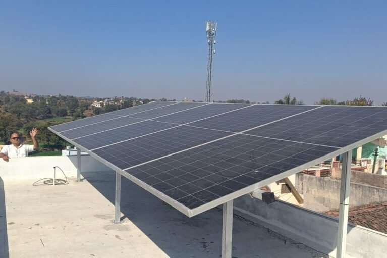Rooftop solar installation by Kamaxi Electricals