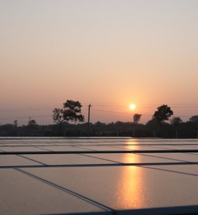 Solar plant for Shree Ganesh Chemical by Kamaxi Electricals